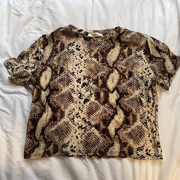 Tres Bien snake print t-shirt, tan Size S - Picture 2 of 2